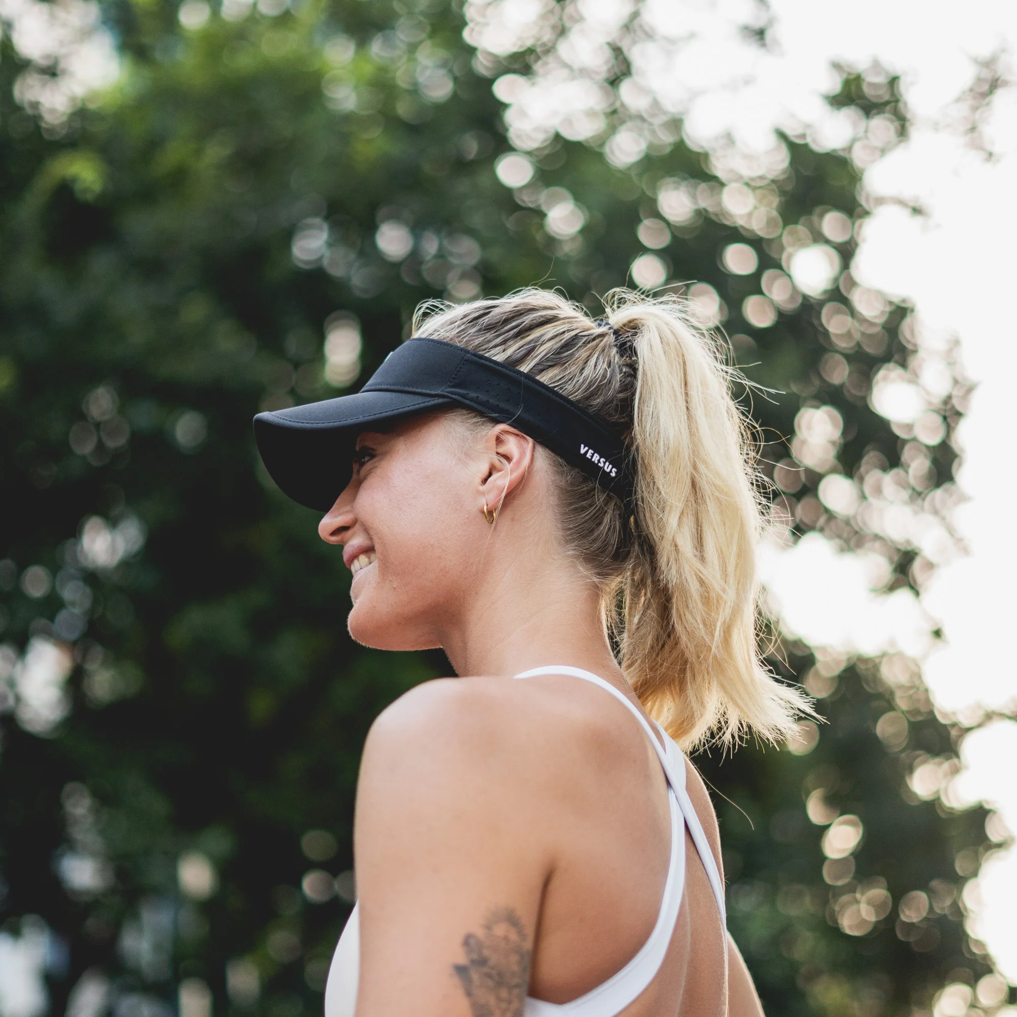 Black Running Visor - Image 5