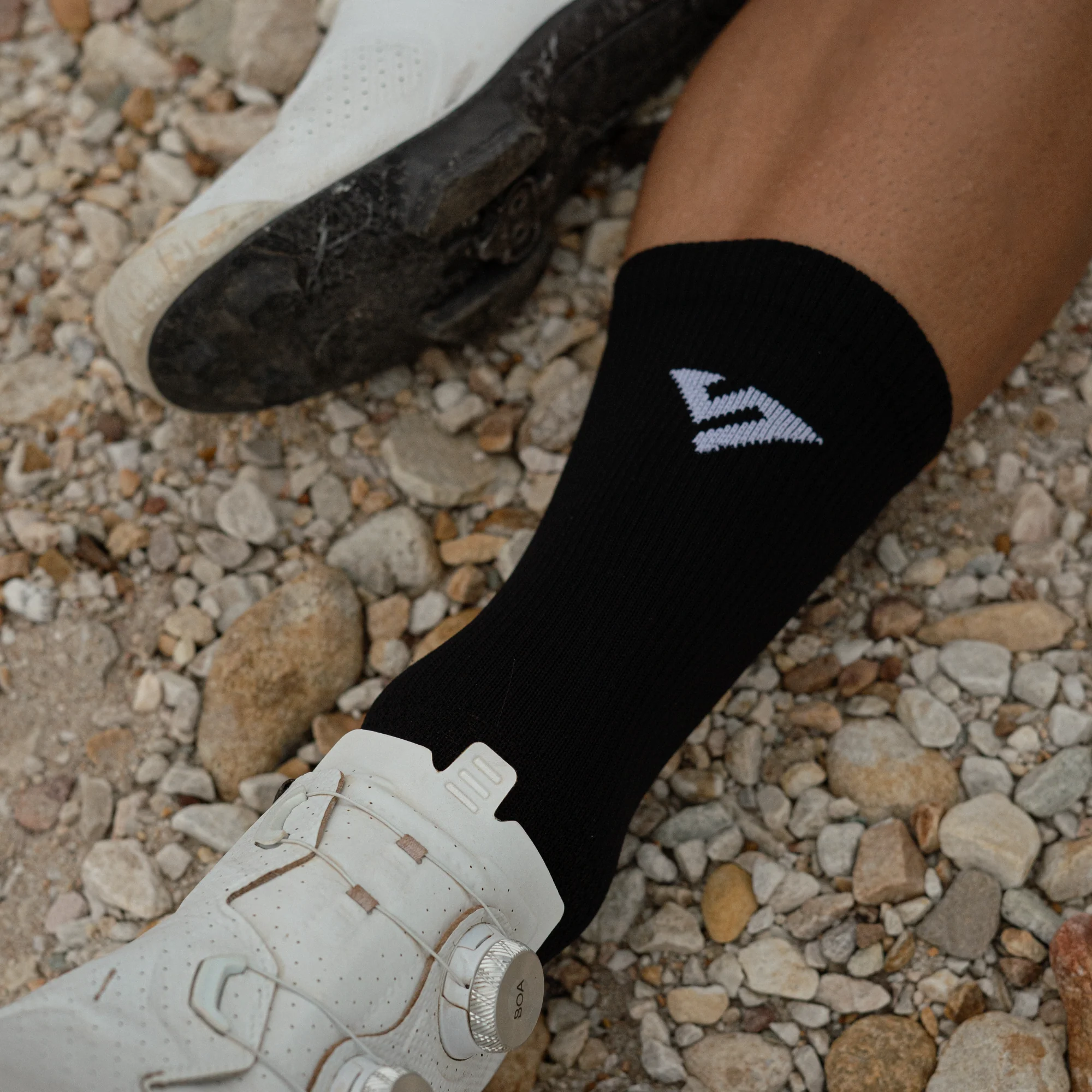 Black Wolf Merino Winter Socks - Image 3