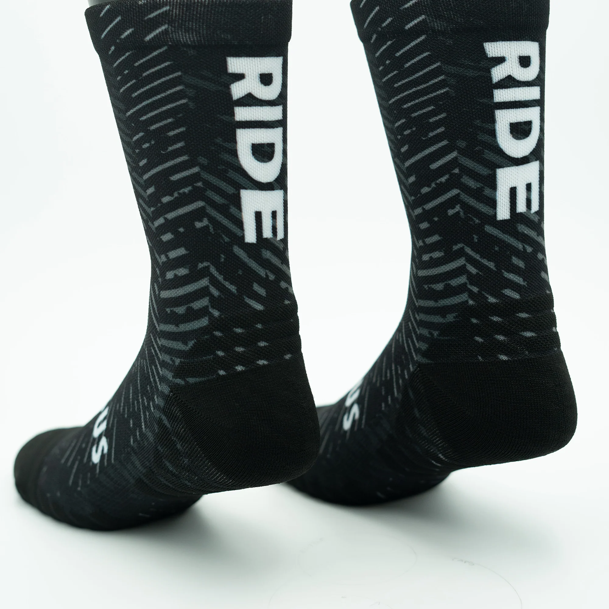 RIDE 2.0 Active Crew Socks - Image 7